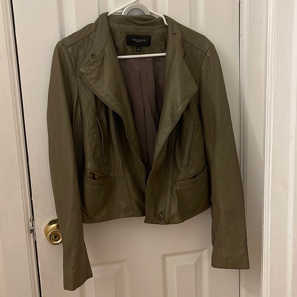 Ann Taylor Leather Bomber Jacket in Green, Size: Small - Picture 2 of 7